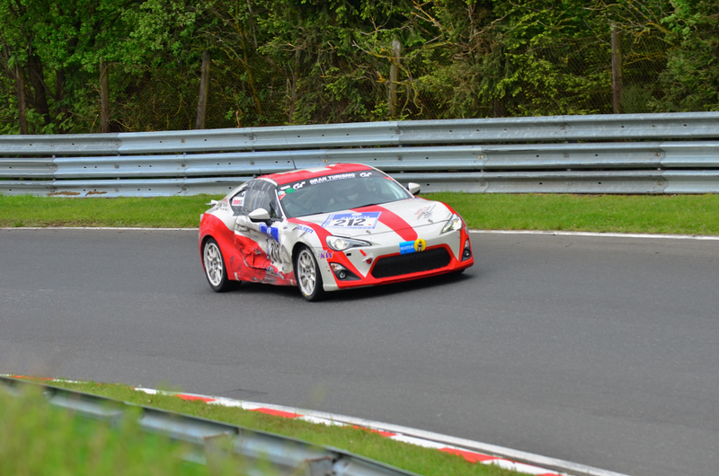 Illustration for article titled 24Hrs Of The Nurburgring: A Fiesta ST, A Trunk Load Of Beer, And Rain!